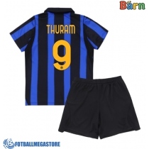 Fotballdrakt Barn Inter Milan Marcus Thuram #9 Hjemmedraktsett 2026-27 Kortermet (+ Korte bukser)